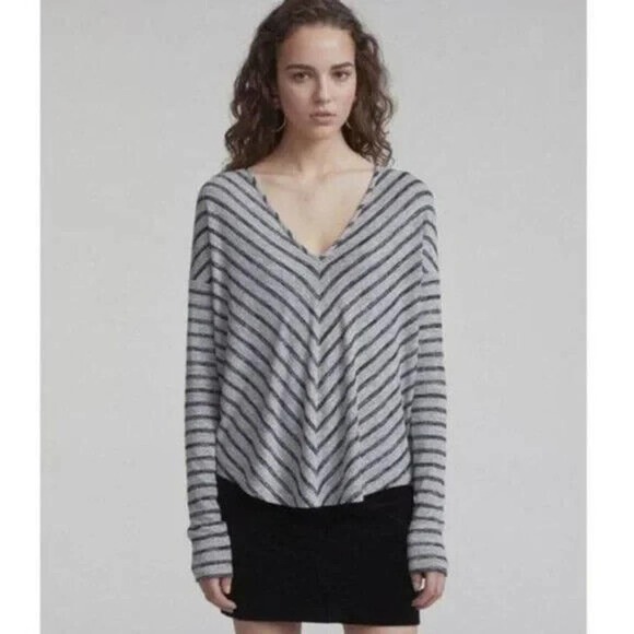 Rag and Bone STRIPED HUDSON VEE LONG SLEEVE Sweater Knit Top Chevron V n… - Picture 1 of 6